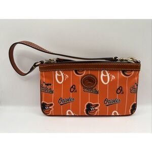 Dooney & Bourke Baltimore Orioles MLB Zip Wristlet Wallet Orange Pinstripe Logo